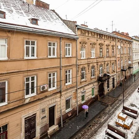 リヴィウRomari Лесі Українкиアパートメント エクステリア 写真