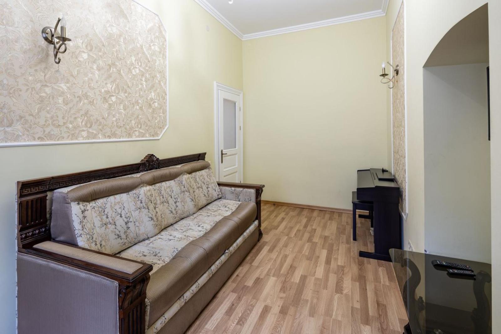 リヴィウRomari Лесі Українкиアパートメント エクステリア 写真